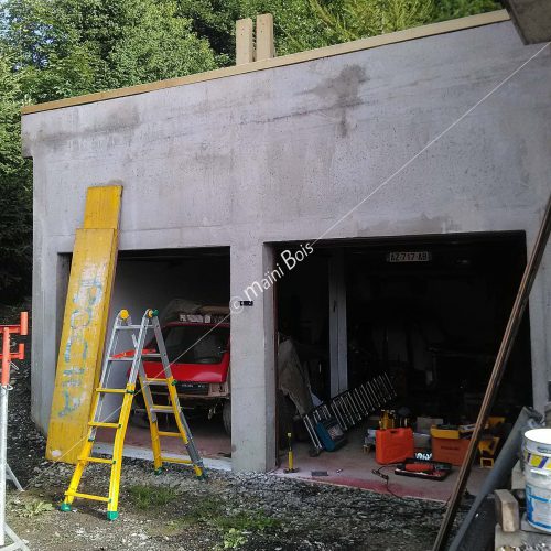 création d'une avancée de toit sur garage