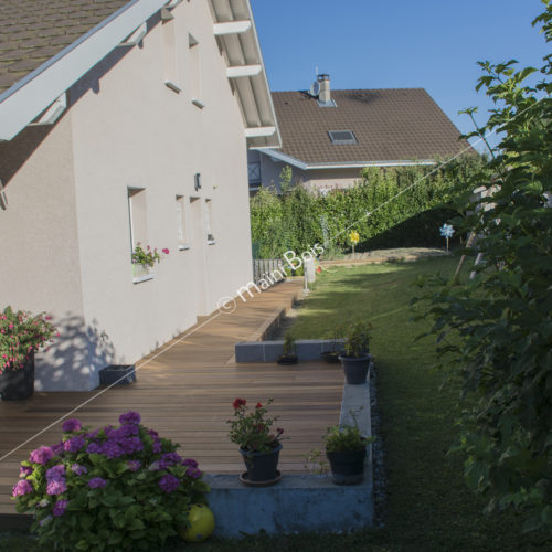 terrasse_bois_exotique_ipé_piscine_maini_bois_charpente_haute_savoie